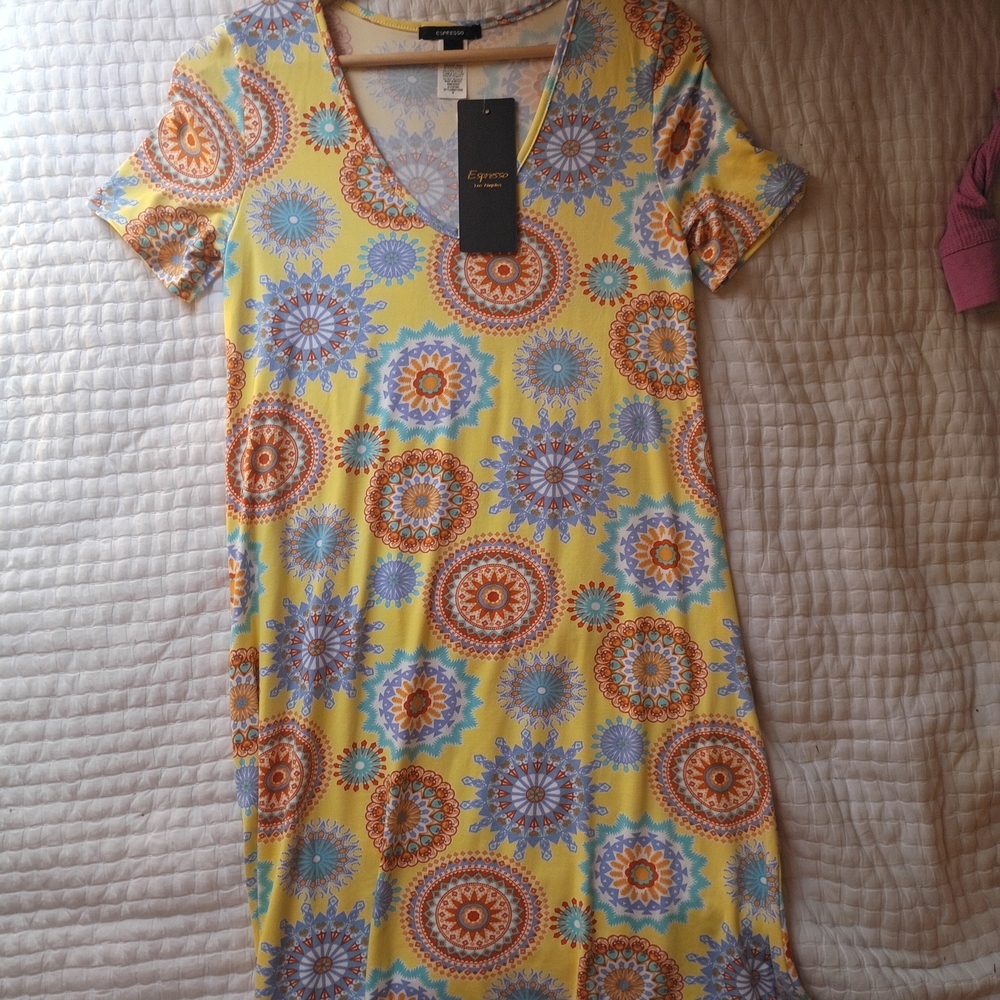 Espresso Yellow Multicolor Medallion V-Neck Top